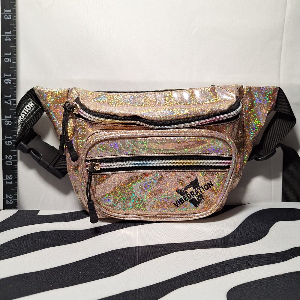 Vibedration Sling/Fanny Pack - Pink - Used - Picture 2 of 15